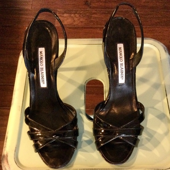 MANOLO BLAHNIK CLASSIC HEELS EXCELLENT CONDITION - Picture 5 of 8